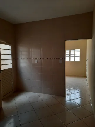 Imagem IMÓVEL PRÓPRIO: CASA 2 QUARTOS NA VILA GENI POR APENAS R$ 230 MIL!