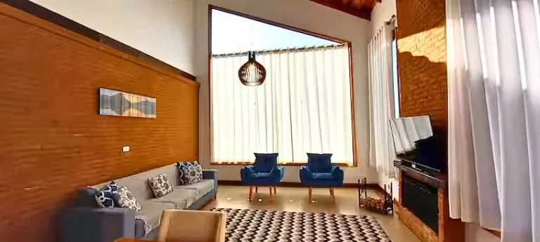 Imagem Onde o Conforto Encontra o Som das Cachoeiras