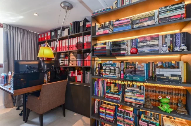 Imagem Apartamento Vila Madalena com 3 suí­tes e 2 vagas, 171 m2
