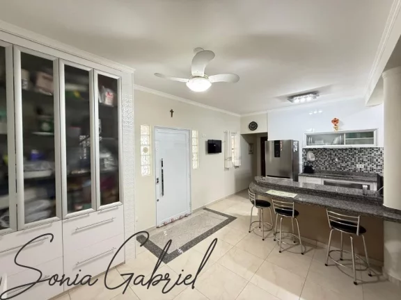 Imagem Casa à Venda em Valinhos-SP, Loteamento Nova Espírito Santo: 3 Quartos, 2 Salas, 3 Banheiros, 2 Vagas, 259,70m²! Imagem Casa à Venda em Valinhos-SP, Loteamento Nova Espírito Santo: 3 Quartos, 2 Salas, 3 Banheiros, 2 Vagas, 259,70m²!