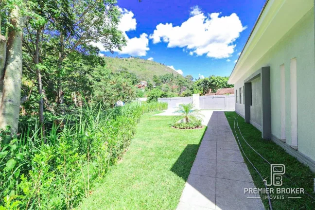 Imagem Casa à venda, 136 m² por R$ 1.100.000,00 - Albuquerque - Teresópolis/RJ