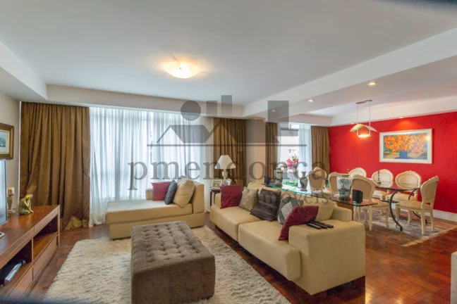Imagem Apartamento à Venda em prédio charmoso de Higienópolis, 3 dormitórios (1 suíte) e 1 vaga.