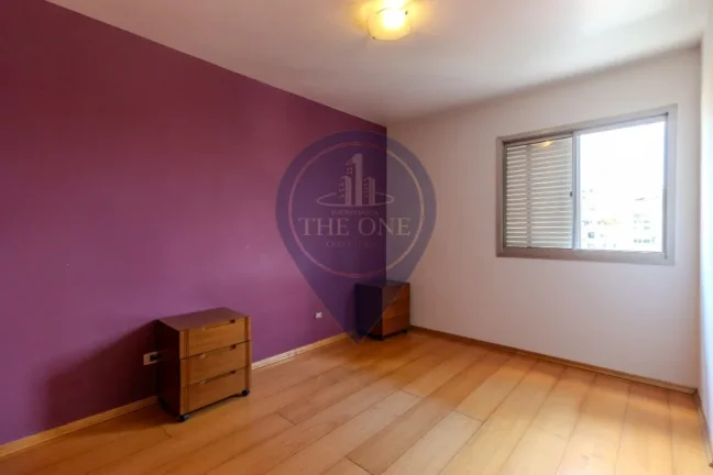 Imagem Apartamento à venda em São Paulo, Sumaré: 3 quartos, 1 suíte, 3 banheiros, 1 vaga, 105m² de área. Confira!
