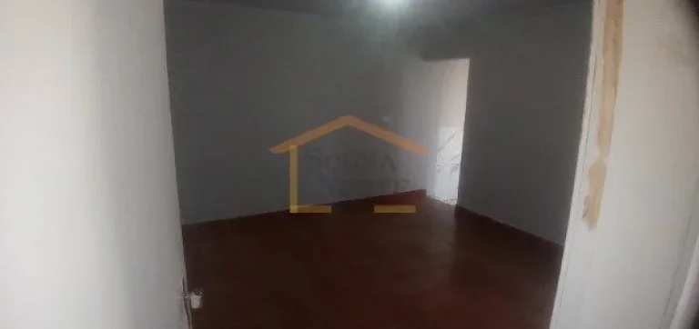 Imagem Terreno de 200m² (10x20) com 4 casas independentes.

Três delas com 1 dormitório, sala, cozinha, ...
