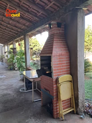 Imagem Chácara em Condomínio: 2 quartos, 1 suíte, 1 sala, 2 banheiros, 2 vagas - Ribeirão Preto-SP, Condomínio Portal dos Ipês.