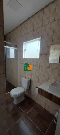 Imagem Chácara para Venda em Mairinque, Jardim Oriental, 3 dormitórios, 1 suíte, 1 banheiro, 1 vaga