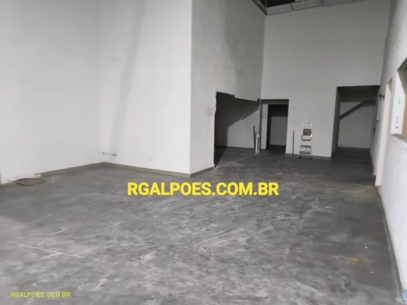 Imagem Galpão para Locação em DUQUE DE CAXIAS, PILAR, 4 banheiros