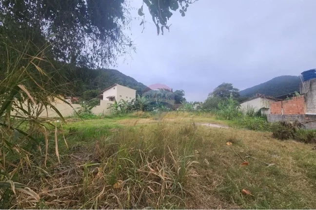 Imagem Terreno em Niterói: Oportunidade Imperdível!