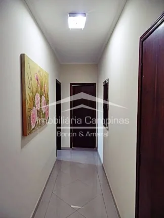 Imagem Casa à venda, Parque São Quirino, 3 quartos
Ótima casa residencial, estilo sobrado, com 249m2 de ...