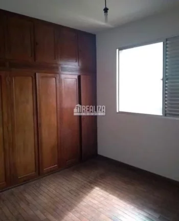 Imagem Apartamento à venda no Condomínio Edificio Marajoara, no Centro de Uberaba