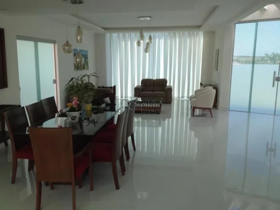 Imagem CASA RESIDENCIAL em RIO DAS OSTRAS - RJ, ALPHAVILLE
