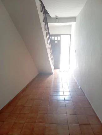 Imagem Casa na Av. Bionor Rebouças