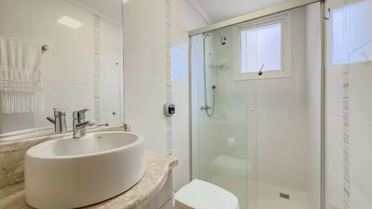 Imagem Apartamento à venda em Porto Alegre, Mont Serrat, com 2 quartos, 74,00m2