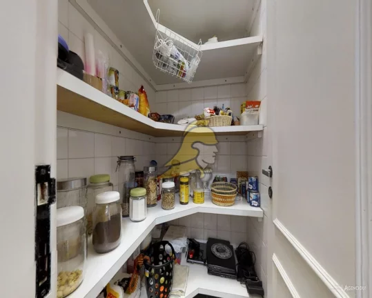 Imagem EXCELENTE APARTAMENTO VILA SUZANA 160,00 M 4 DORMITÓRIOS SENDO 3 SUÍTES SALA PARA 4 AMBIENTES 3 VAGAS DE GARAGEM REPLETO DE ARMÁRIOS BOA LOCALIZAÇÃO