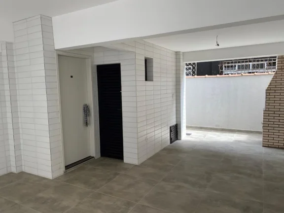 Imagem Casa em condomínio à venda em Santos