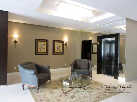 Imagem Frente ao Mar para Venda em Balneário Camboriú / SC no bairro Centro