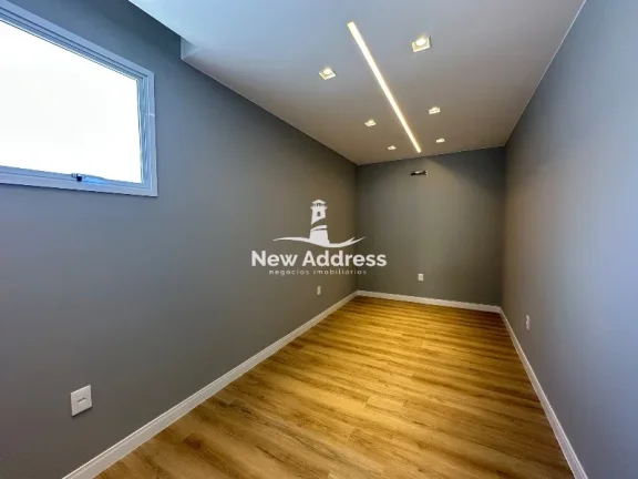 Imagem Casa de 440m², com vista para reserva, piscina e hidromassagem, à venda no Riviera Park - Vila Velha