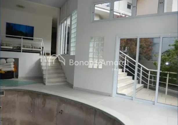 Imagem Imóvel encantador em um ambiente tranquilo, ideal para quem busca conforto e qualidade de vida. A c...