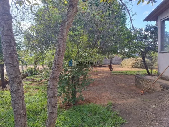Imagem Casa em Condomínio para Venda em Brasília, Setor Habitacional Tororó (Jardim Botânico), 2 dormitórios, 2 banheiros, 2 vagas
