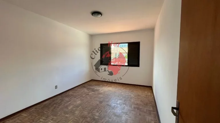 Imagem Sobrado bem localizado à venda no bairro Demarchi, com 2 dormitórios, 1 vaga, 118m² - São Bernardo do Campo