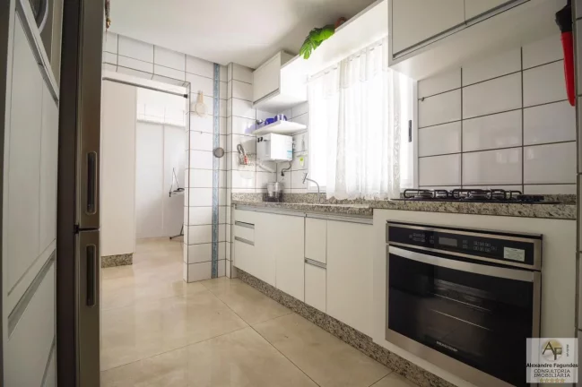 Imagem Apartamento para Venda em Goiânia, SETOR BUENO, 3 dormitórios, 3 suítes, 4 banheiros, 2 vagas
