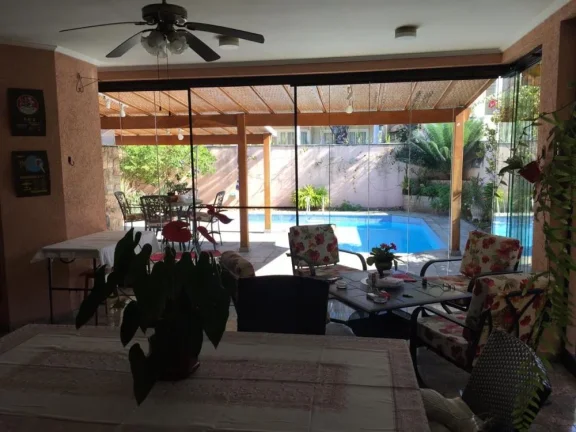 Imagem Casa no Res. Alpha 11 - 408m²