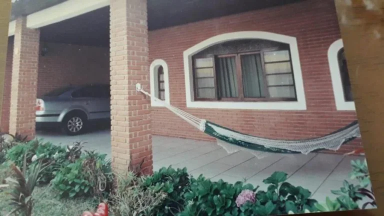 Imagem Casa para Venda em Itanhaém, Bopiranga, 3 dormitórios, 2 suítes, 2 banheiros, 10 vagas