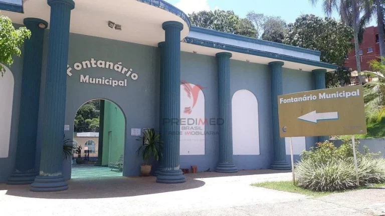 Imagem Vendo Imóvel Comercial no coração de Águas de São Pedro-SP