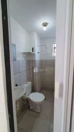 Imagem Apartamento pronto para morar, 3 dormitórios à venda, 55 m² por R$ 160.000,00 - Condomínio TORQUATO NETO - Ilhotas - Teresina/PI