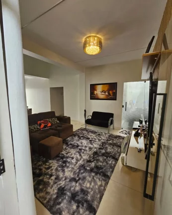 Imagem Linda Casa De Esquina No Ravena