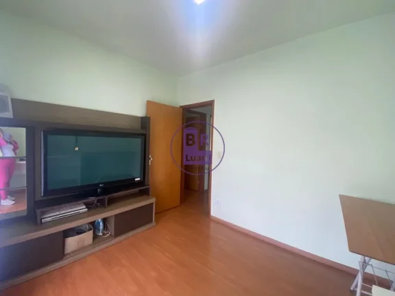 Imagem Sobrado residencial com galpão comercial próximo ao Shopping Boulevard