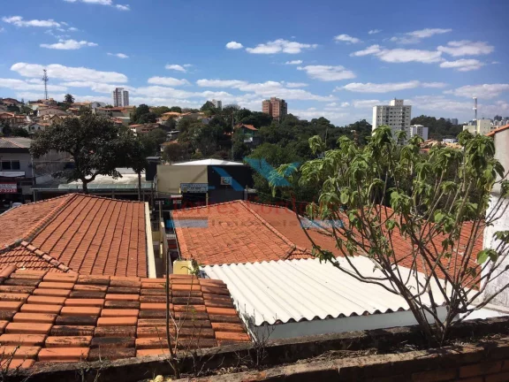 Imagem Casa térrea linda com 3 dormitórios + 2 banheiros - Jd. Monte Alegre