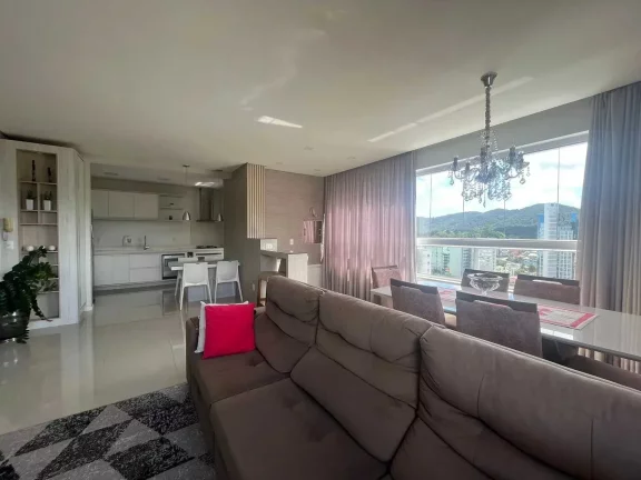 Imagem Apartamento com 2 suítes e 2 vagas de garagem no Bairro Pioneiros em Balneário Camboriú/SC