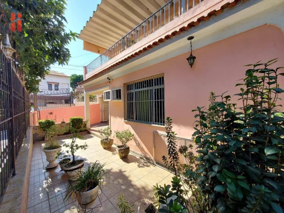Imagem EXCELENTE CASA DUPLEX NO JARDIM 25 DE AGOSTO.