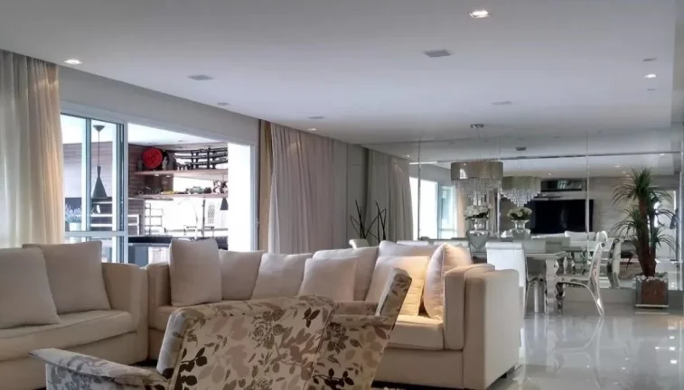 Imagem Apartamento 168M², 4Q, 3 Suítes, 4 Banheiros, 3 Vagas, Piscina, Academia, Salão de Festas e Jogos, Espaço Gourmet, Churrasqueira, Sauna, Playground.
