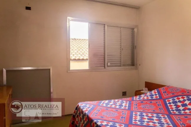 Imagem Venda Sobrado Interlagos: 300m², 3 Suítes por R$796.000