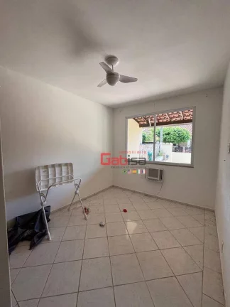 Imagem Casa com 3 dormitórios à venda, 130 m² por R$ 750.000,00 - Balneário São Pedro - São Pedro da Aldeia/RJ