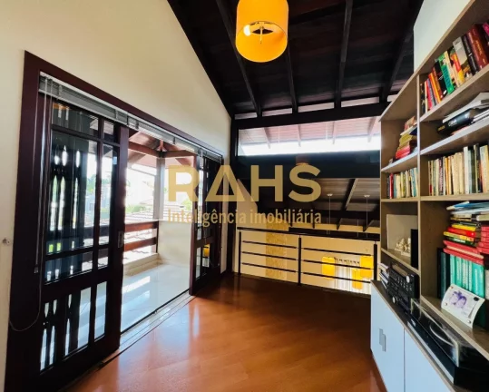 Imagem Casa averbada de alto padrão com privacidade e exclusividade junto à natureza no bairro América a...