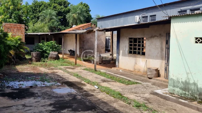 Imagem Terreno Comercial à Venda em Campo Grande-MS, Bairro Jardim Imá: 481,97 m² de Oportunidade Imperdível!