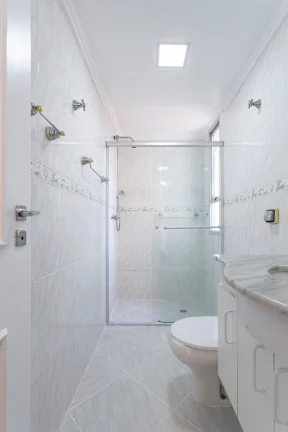 Imagem Apartamento 72M², 2Q, 1 Banheiro, 2 Vagas, Academia, Salão de Festas, Jardim, Banheiro de Serviço.