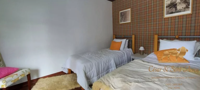 Imagem Encante-se com esta belíssima Chácara à venda em Campos do Jordão-SP