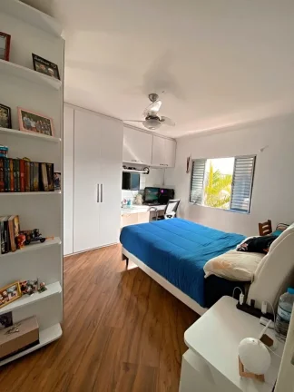 Imagem Sobrado Próximo Estação Vila Tolstói - 250 m² - 3 Dormitórios - 1 Suíte - Closet - Espaço Gourmet - 8 Vagas de garagem