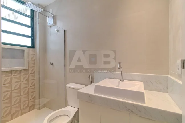 Imagem Apartamento à venda em Copacabana, 58m2, 1Quarto, sala, na Délcio Valadares
