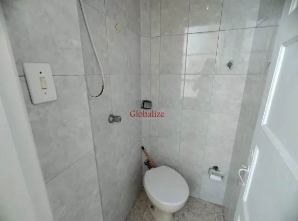 Imagem Apartamento com 3 dormitórios a uma quadra da praia do Boqueirão em Santos R$ 790.000,00