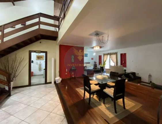 Imagem Casa a Venda no bairro Granja Viana - Carapicuíba, SP