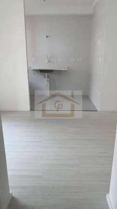 Imagem Condomínio residencial de prédios, com 260 unidades e lazer, recém entregue (2024) Elevador Sala ...