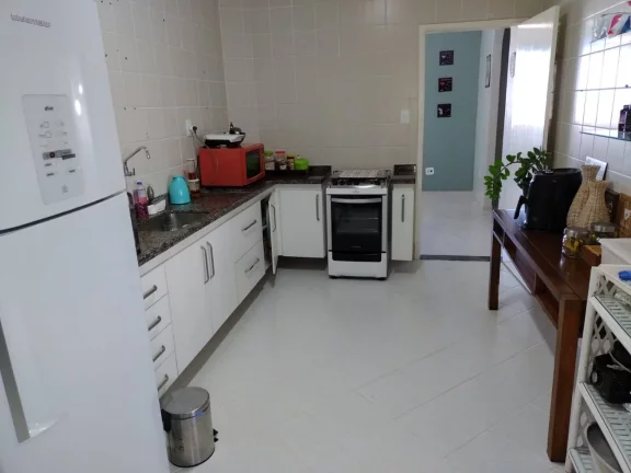 Imagem Apartamento à venda no Edifício Dom Felipe - 3 quartos, 98m², 3º andar - Confira!