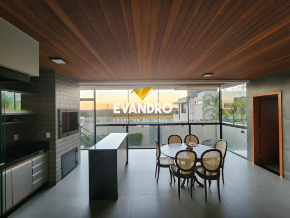 Imagem Casa em Condomínio para Venda em Cuiabá / MT no bairro Condomínio Residencial Vila Jardim