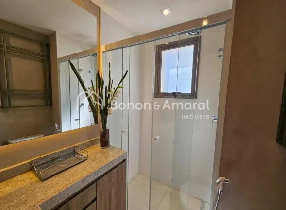 Imagem Venha conhecer este deslumbrante apartamento localizado no coração do Taquaral, onde luxo, confort...