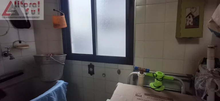 Imagem Apartamento à venda na Aviação, Praia Grande-SP: 1 quarto, 1 sala, 1 banheiro, 1 vaga de garagem, 50m² de área!